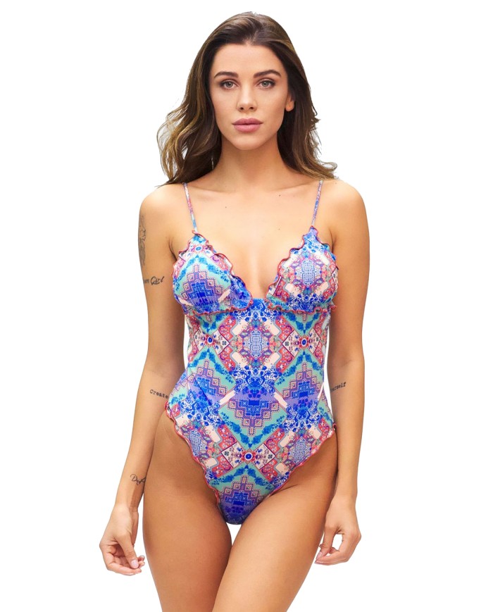 effek monokini frou frou